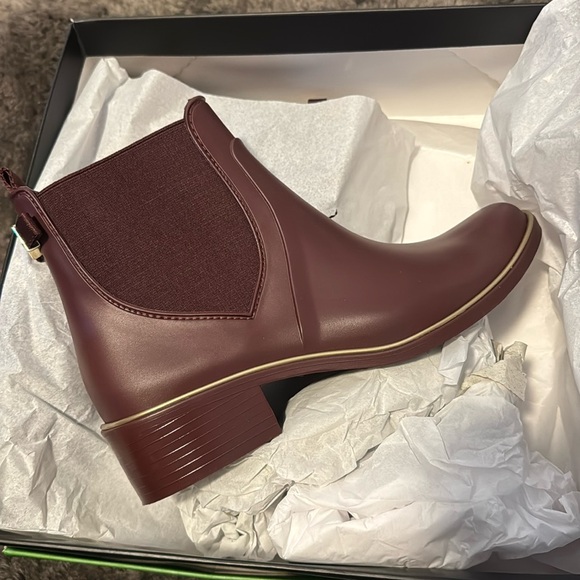 NWT Kate Spade New York Solstice Rubber Rain Boots Cherrywood Dark Red Heeled - Picture 1 of 5